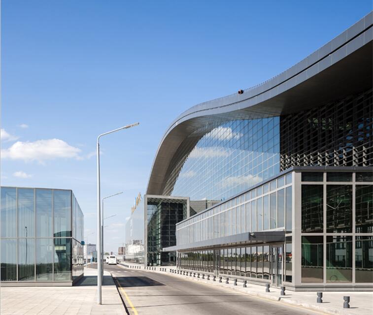 Astana Nurly Zhol Station construct of aluminum honeycomb panels